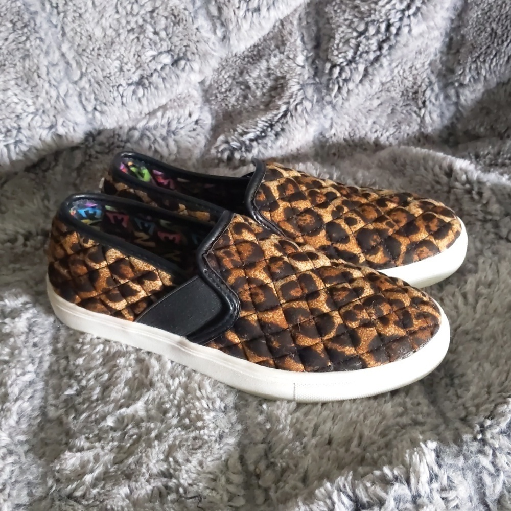 Girls' Steve Madden Slip-on sneakers sz 3​​​​​